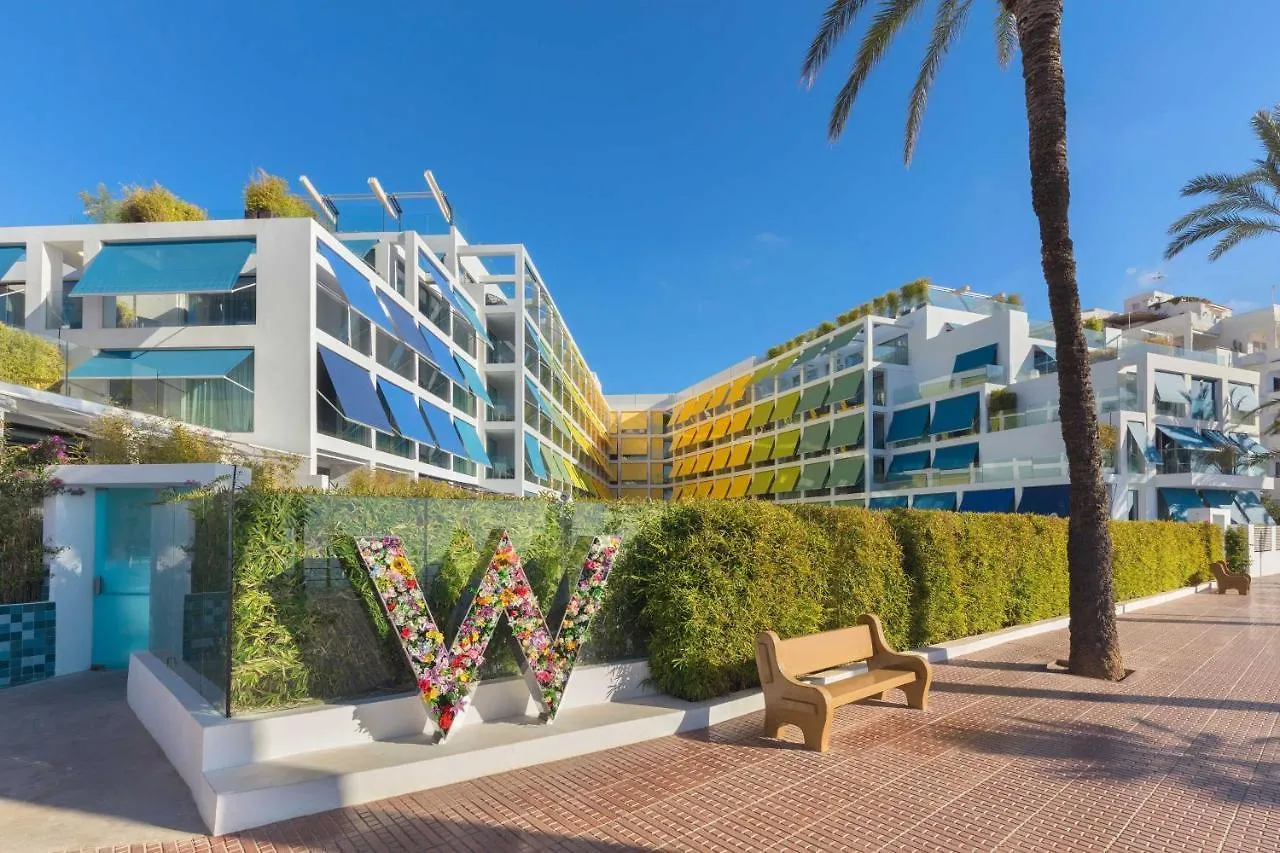 W Ibiza Hotel Santa Eularia des Riu