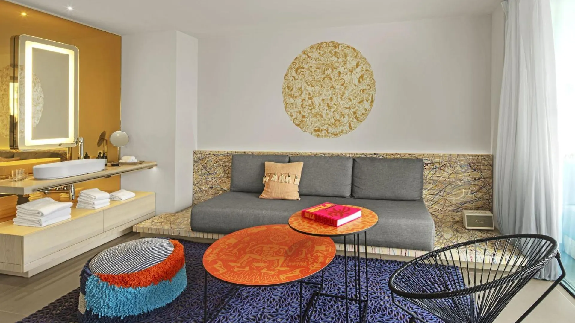 W Ibiza Hotel Santa Eularia des Riu 5*,