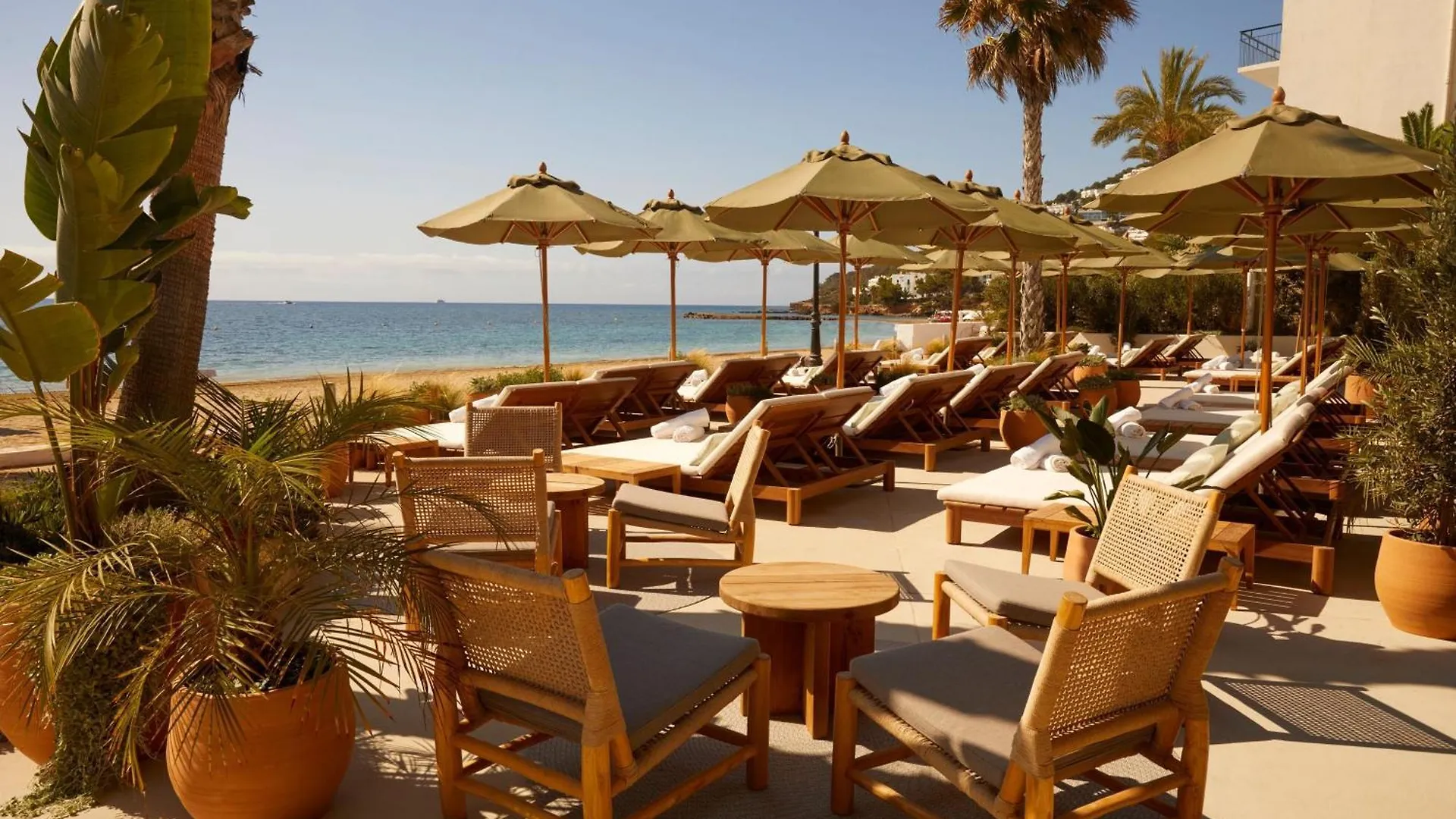 W Ibiza Hotel Santa Eularia des Riu