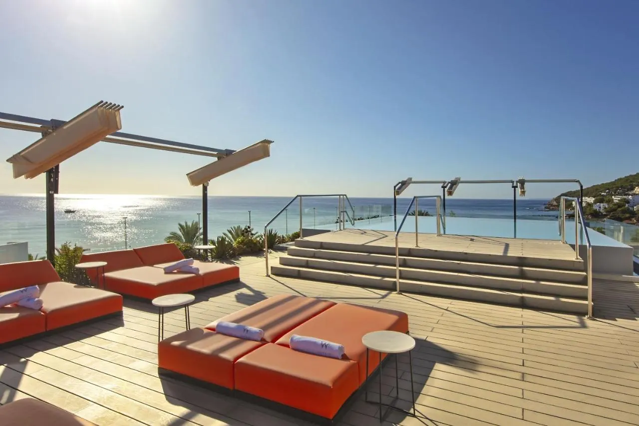 W Ibiza Otel Santa Eularia des Riu 5*,
