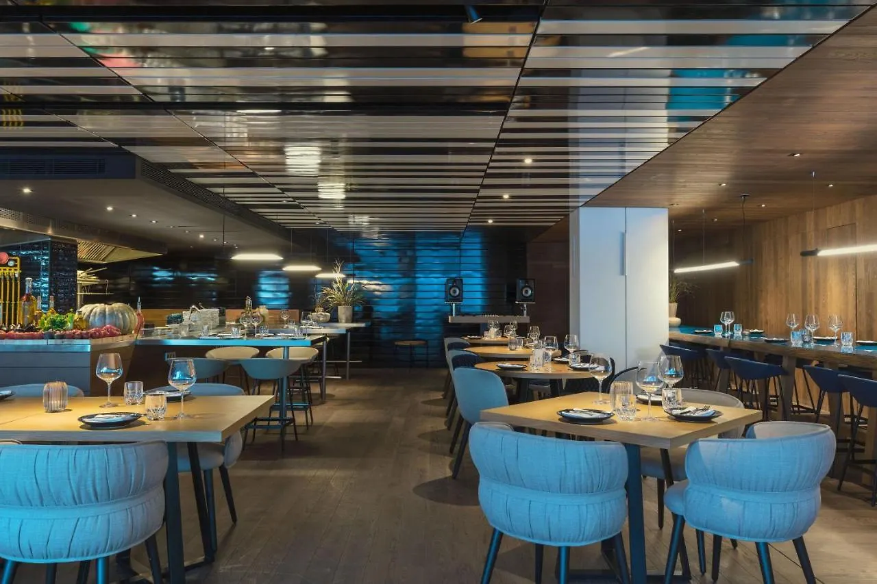 W Ibiza Hotel Santa Eularia des Riu